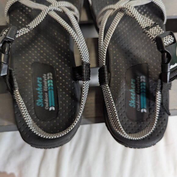 Skechers Outdoor Lifestyle Size 9 Black and White Sandals - Picture 7 of 14